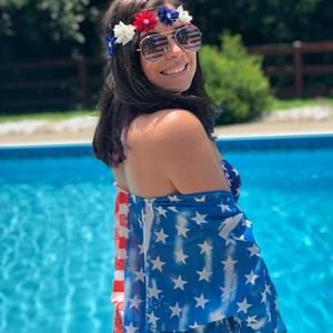 Meet your Posher, Katelyn